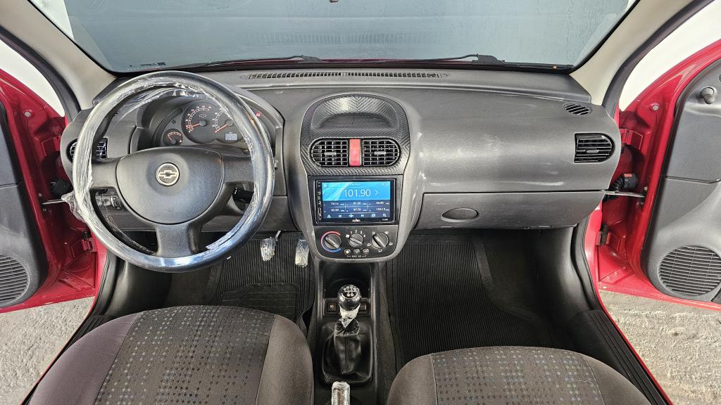 CHEVROLET Corsa Hatch - Foto
