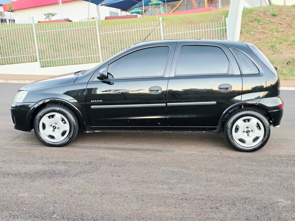 CHEVROLET Corsa Hatch - Foto
