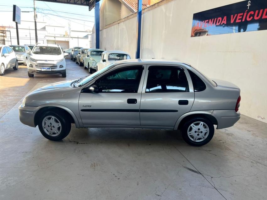 CHEVROLET Corsa Sedan - Foto