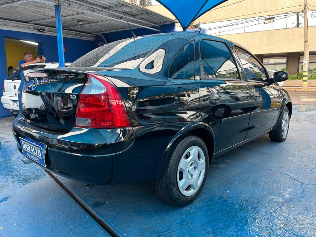 CHEVROLET Corsa Sedan - Foto