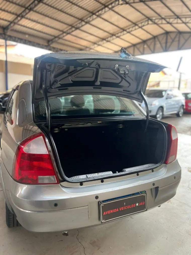 CHEVROLET Corsa Sedan - Foto