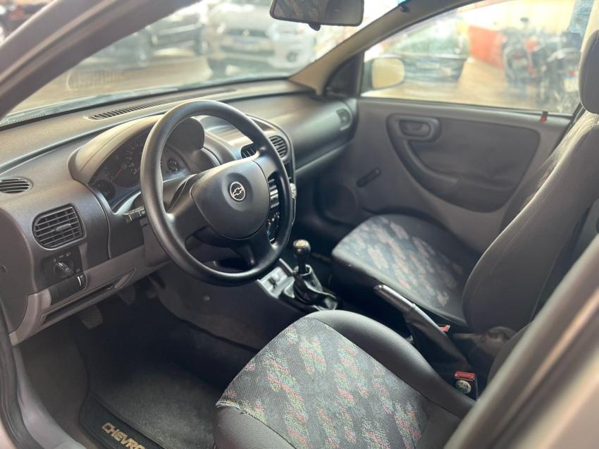 CHEVROLET Corsa Sedan - Foto