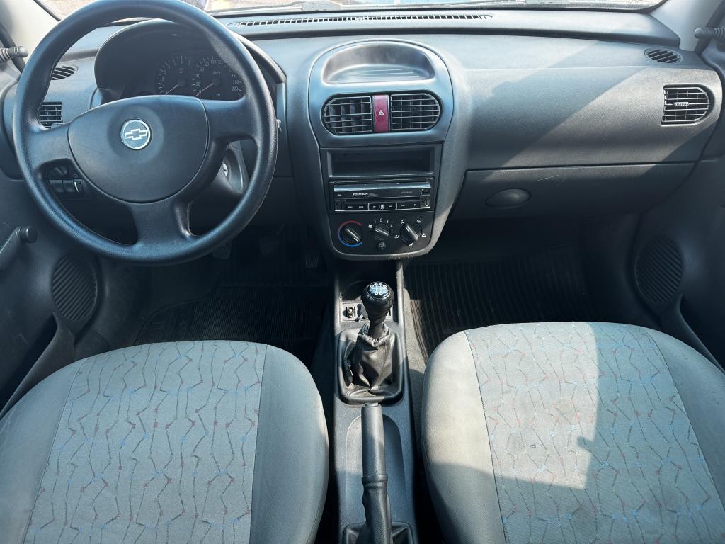 CHEVROLET Corsa Sedan - Foto
