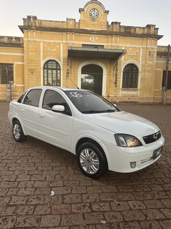 CHEVROLET Corsa Sedan