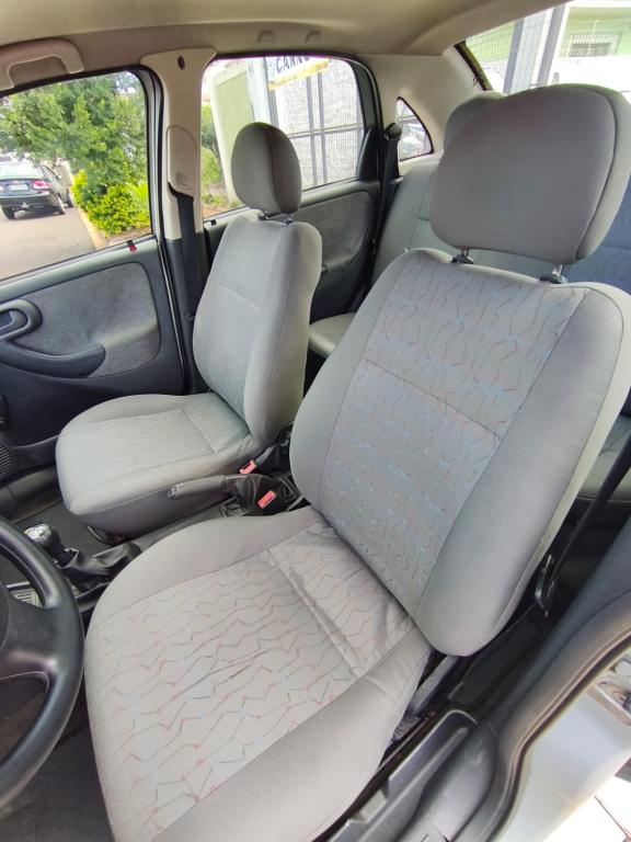 CHEVROLET Corsa Sedan - Foto