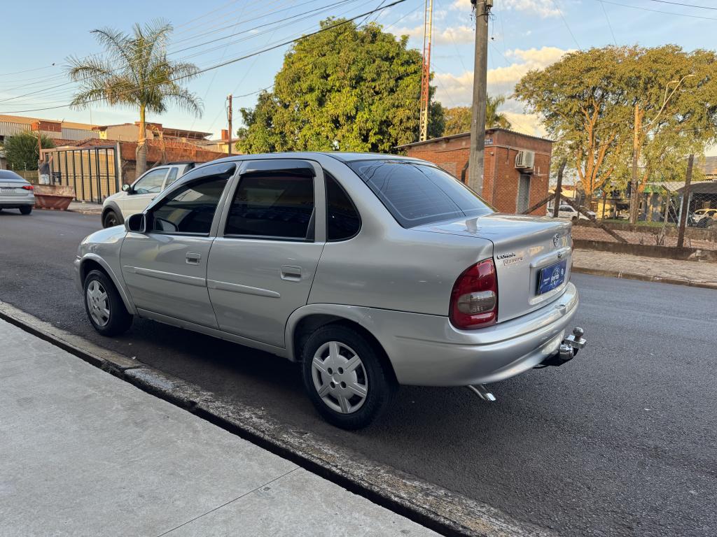 CHEVROLET Corsa Sedan - Foto