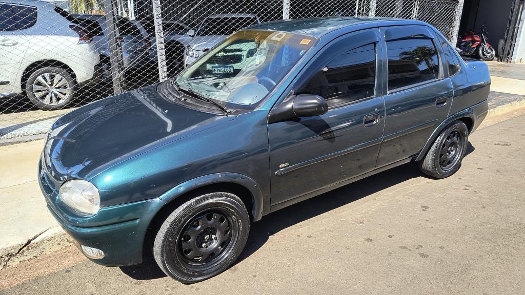 CHEVROLET Corsa Sedan