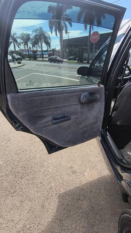 CHEVROLET Corsa Sedan - Foto
