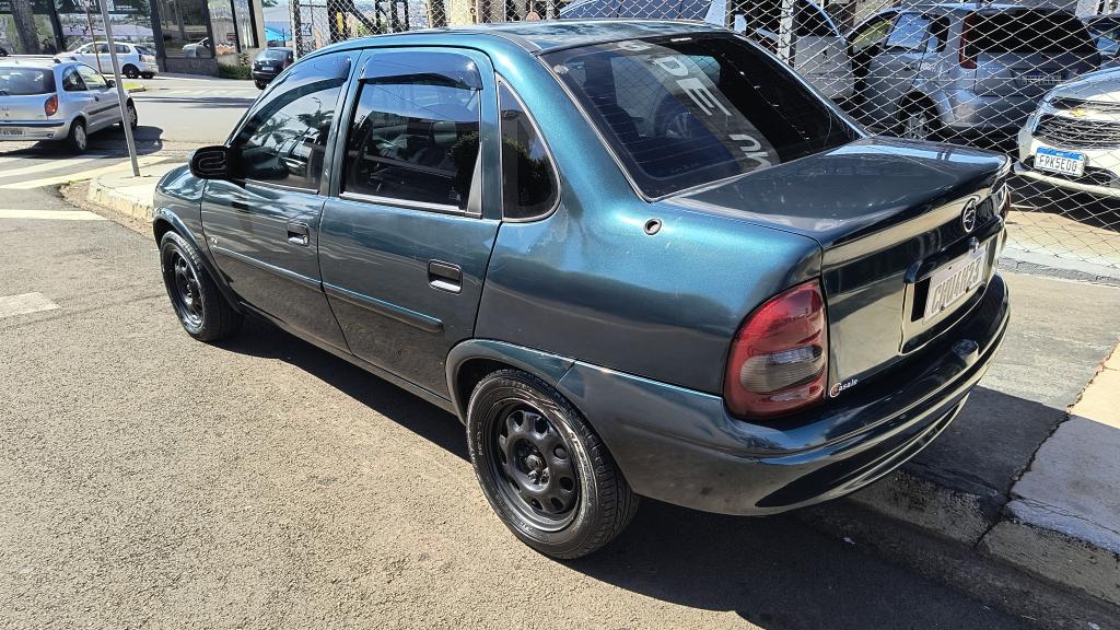 CHEVROLET Corsa Sedan - Foto