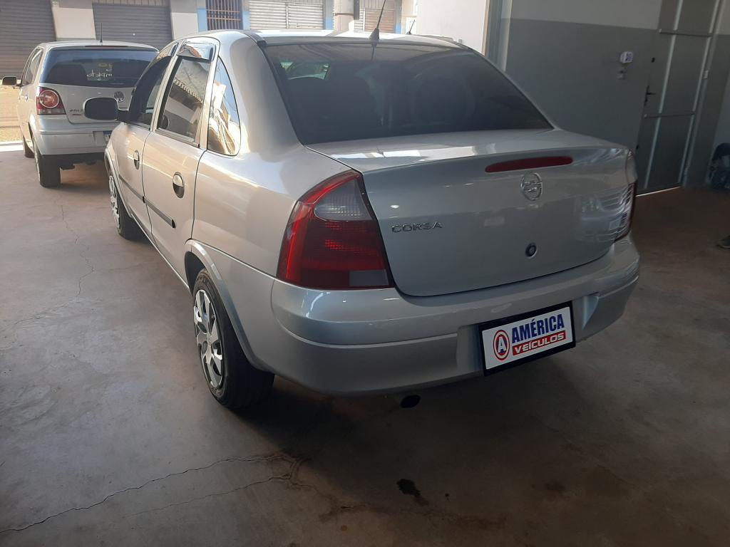 CHEVROLET Corsa Sedan - Foto