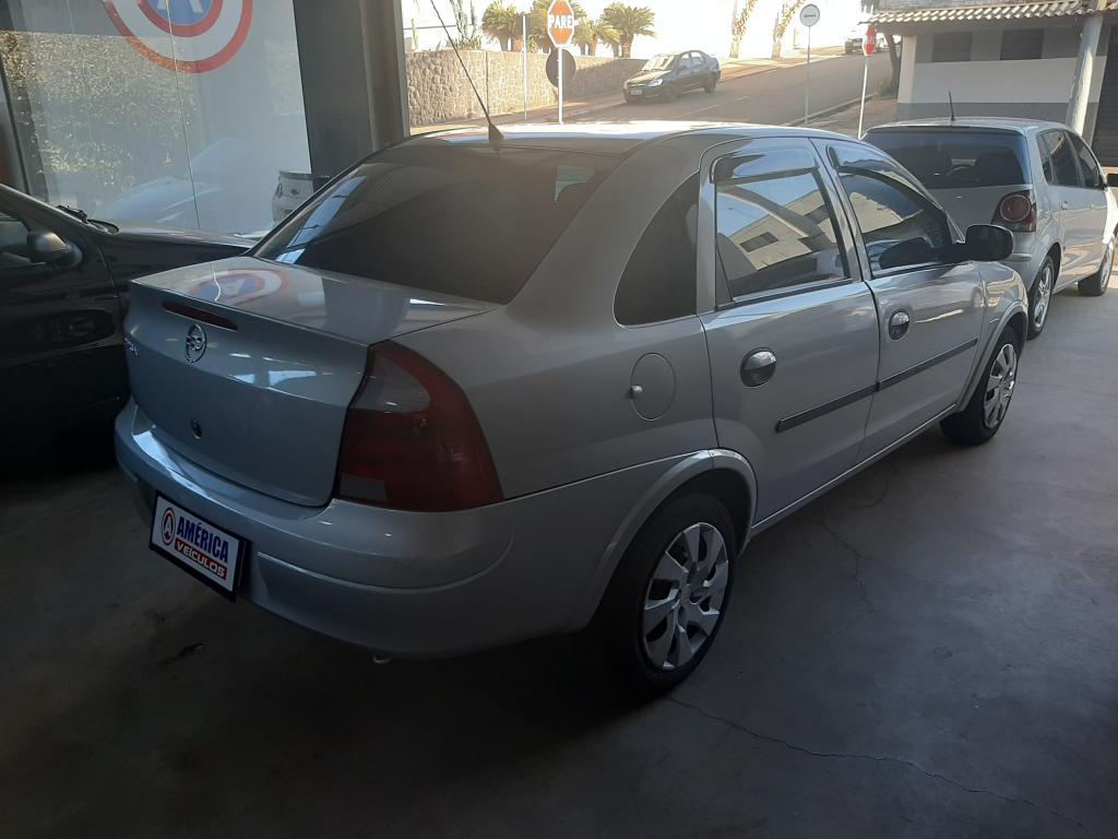 CHEVROLET Corsa Sedan - Foto