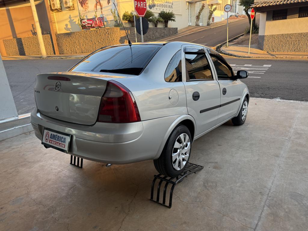 CHEVROLET Corsa Sedan - Foto