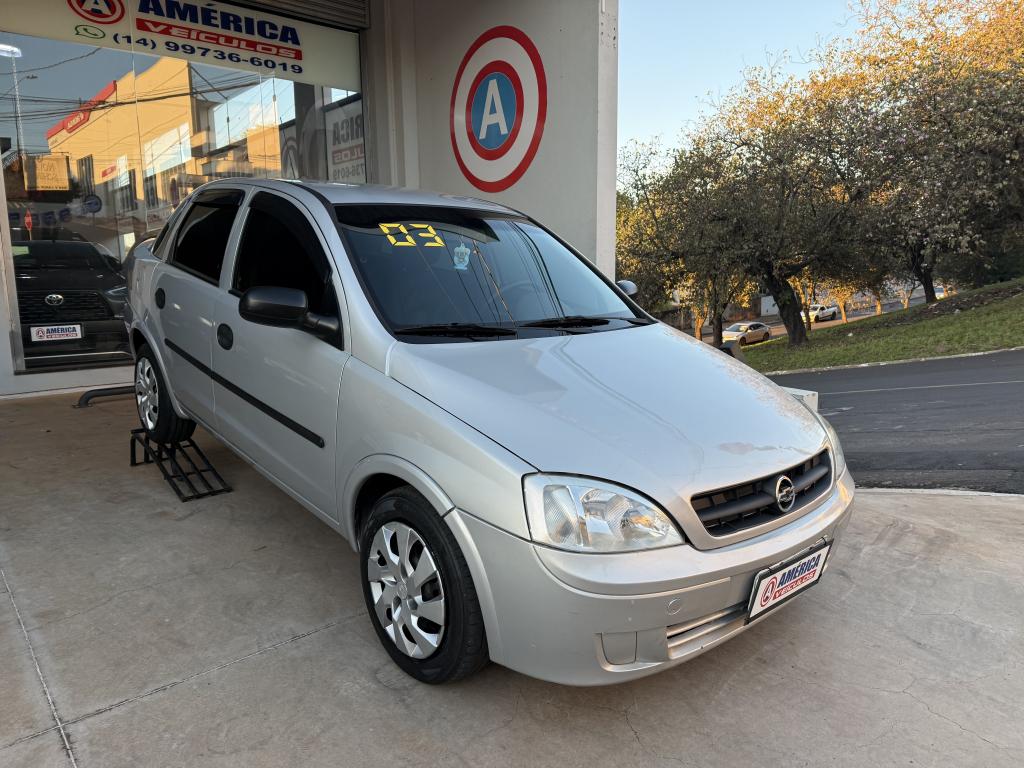 CHEVROLET Corsa Sedan