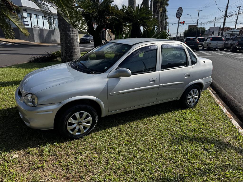 CHEVROLET Corsa Sedan