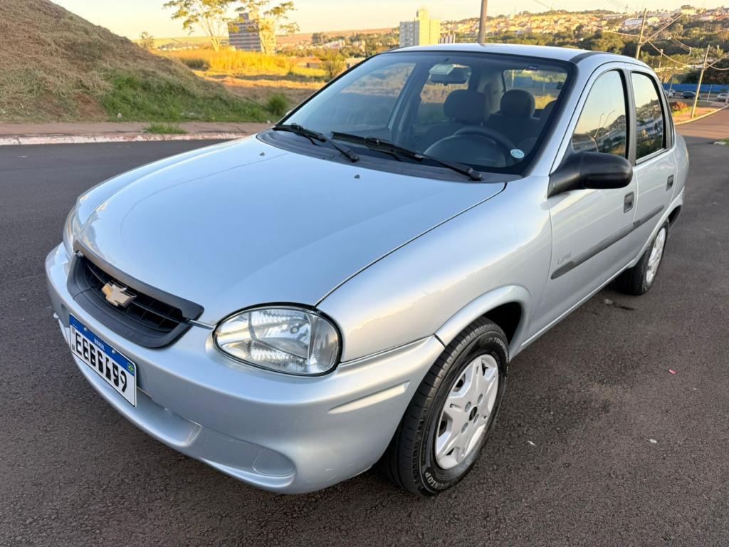 CHEVROLET Corsa Sedan