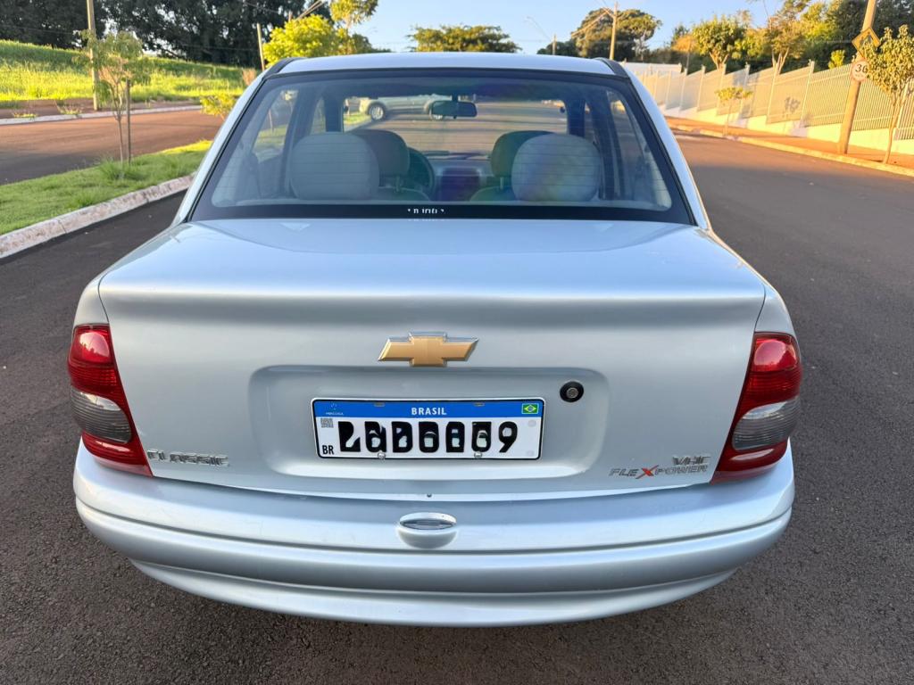 CHEVROLET Corsa Sedan - Foto