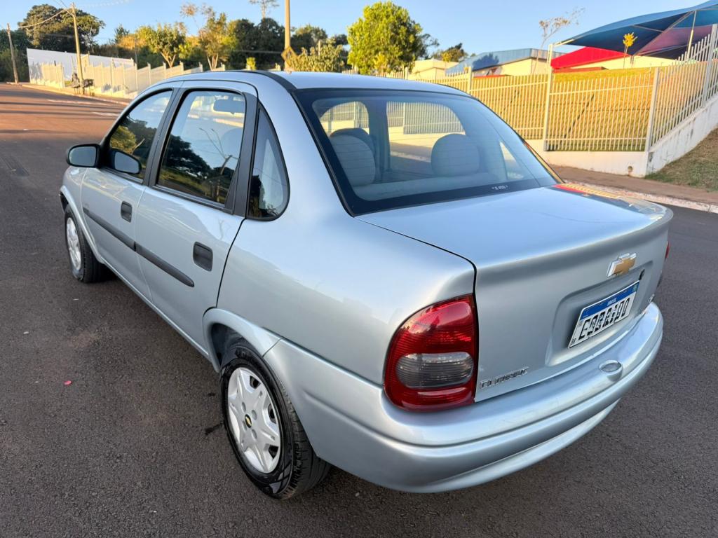 CHEVROLET Corsa Sedan - Foto
