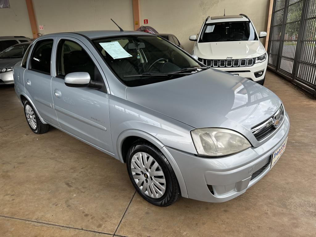 CHEVROLET Corsa Sedan