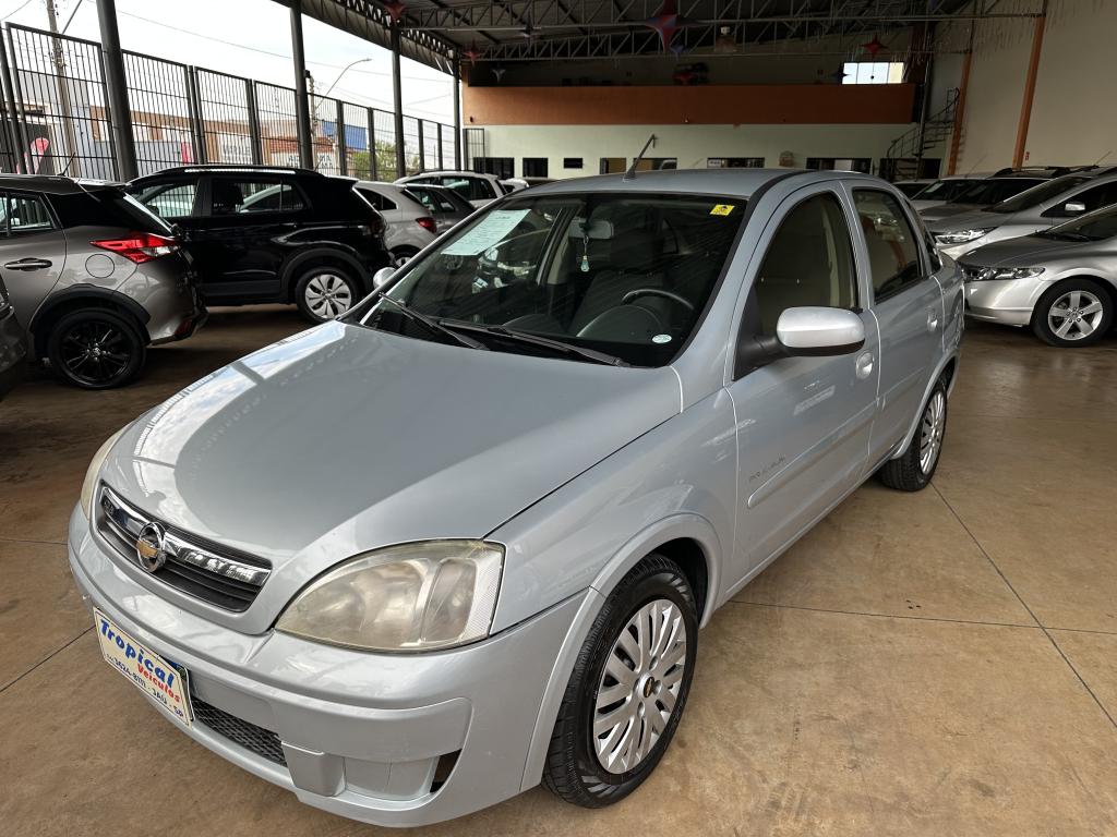 CHEVROLET Corsa Sedan