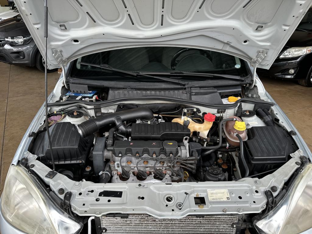 CHEVROLET Corsa Sedan - Foto