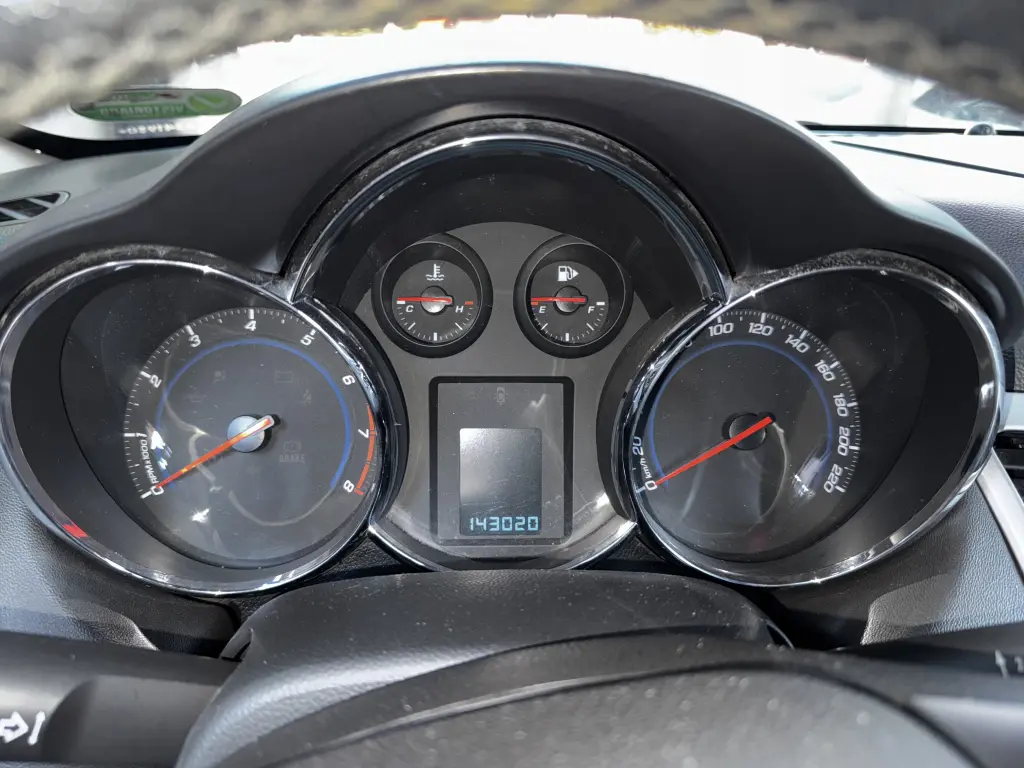 CHEVROLET Cruze Hatch - Foto