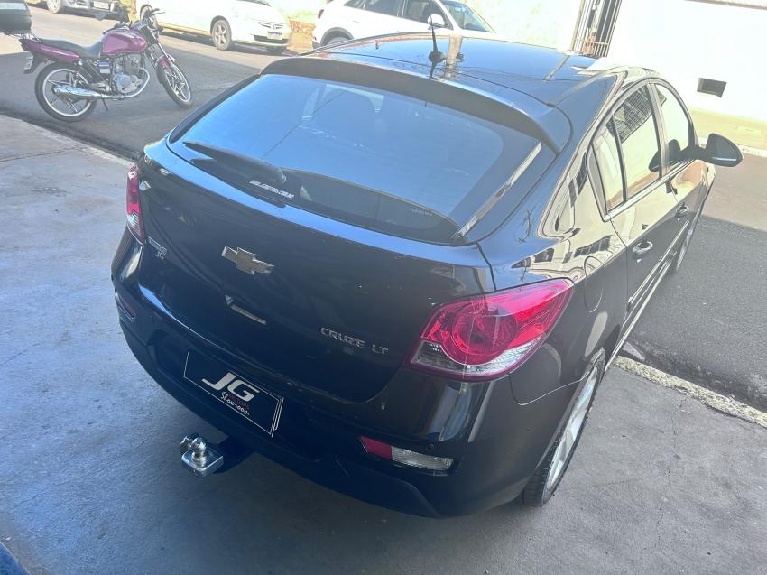 CHEVROLET Cruze Hatch - Foto
