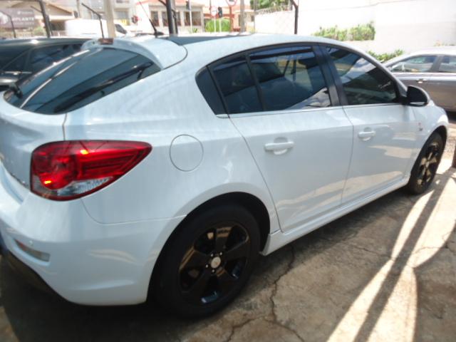 CHEVROLET Cruze Hatch - Foto