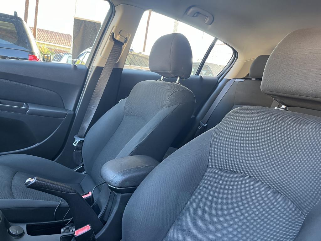 CHEVROLET Cruze Hatch - Foto