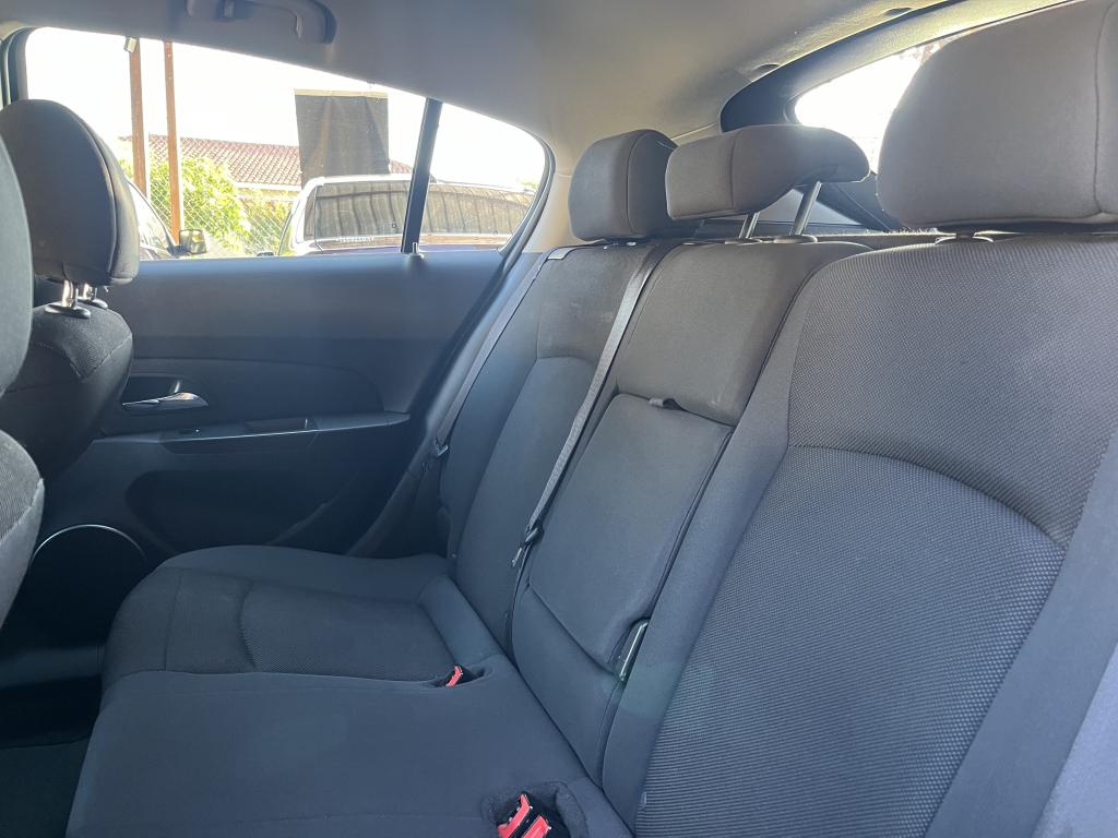 CHEVROLET Cruze Hatch - Foto