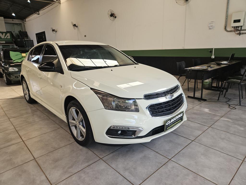 CHEVROLET Cruze Hatch - Foto
