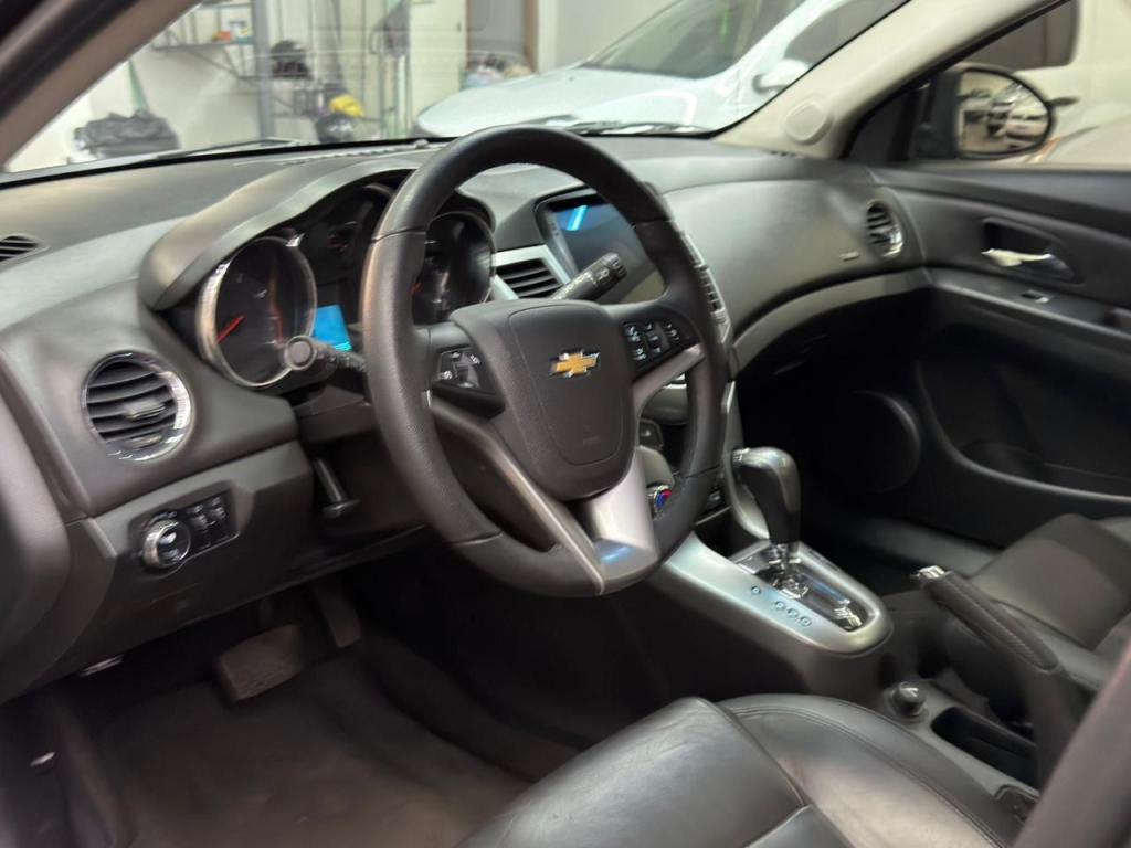 CHEVROLET Cruze Hatch - Foto