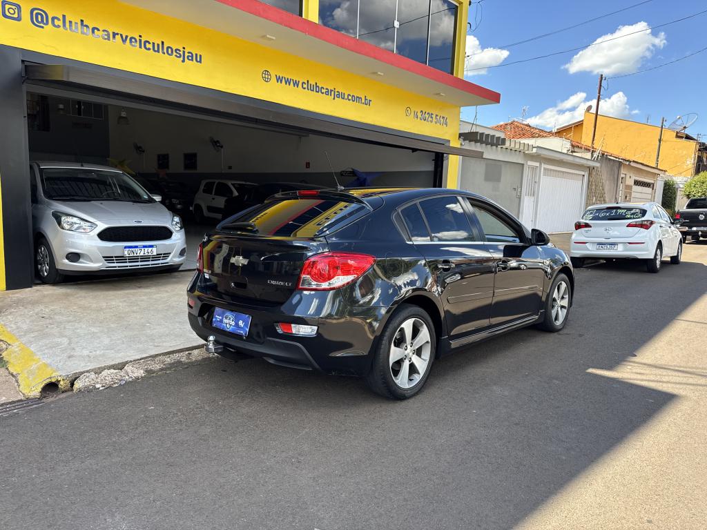 CHEVROLET Cruze Hatch - Foto