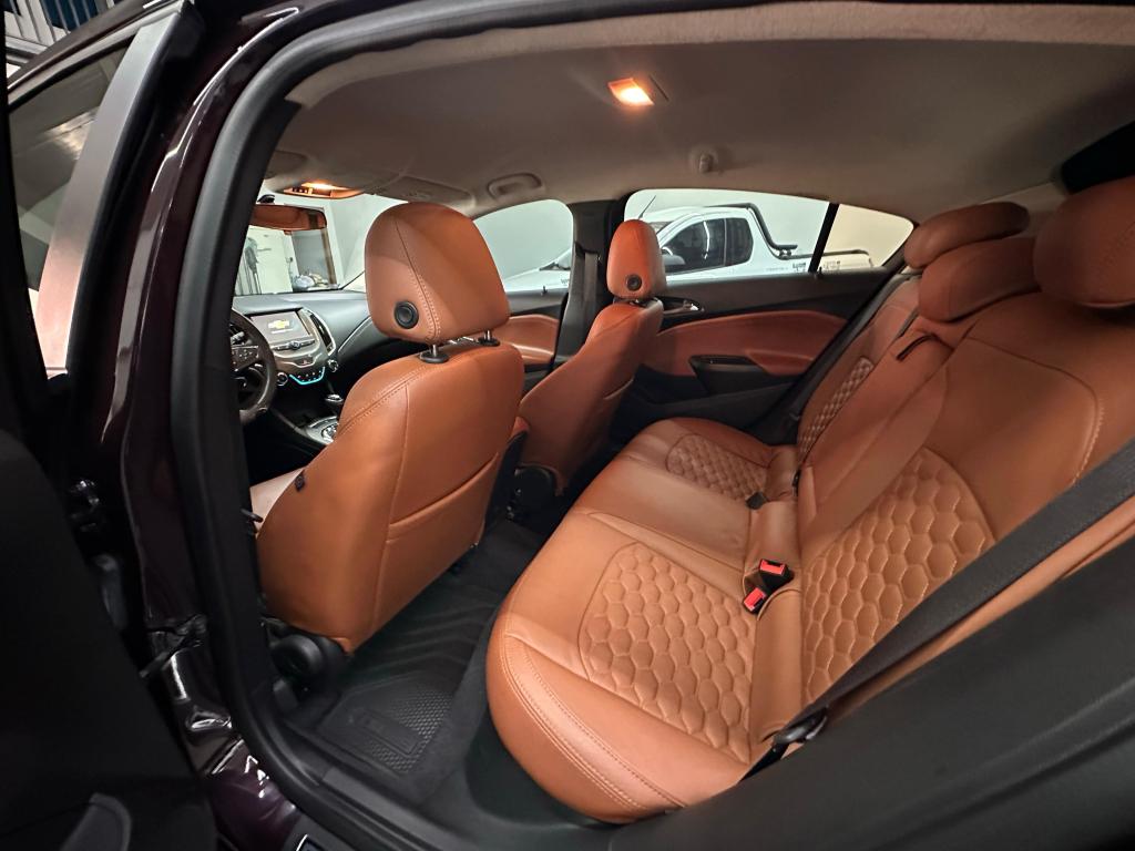 CHEVROLET Cruze Hatch - Foto