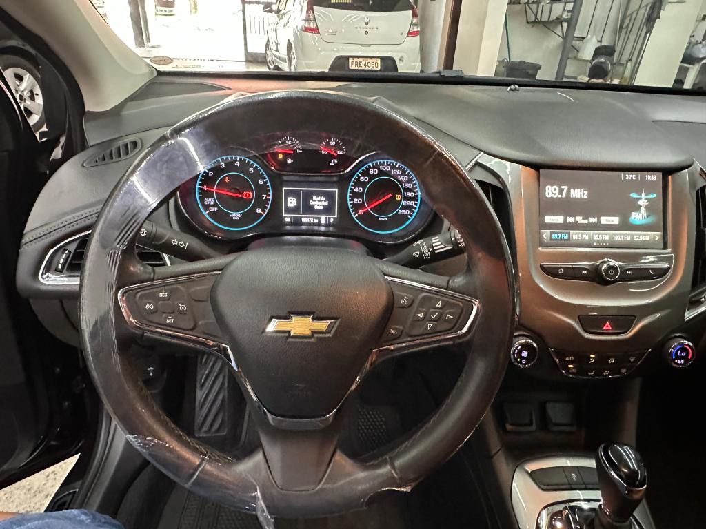 CHEVROLET Cruze Hatch - Foto