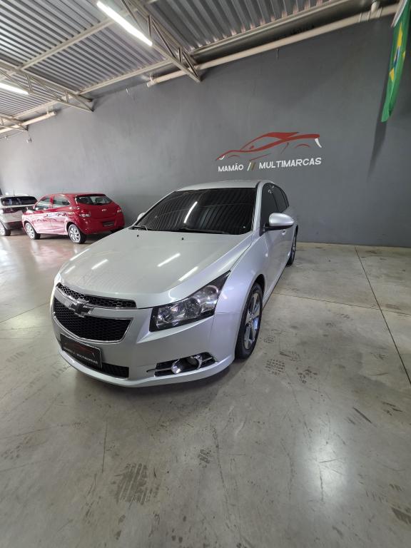 CHEVROLET Cruze Hatch - Foto