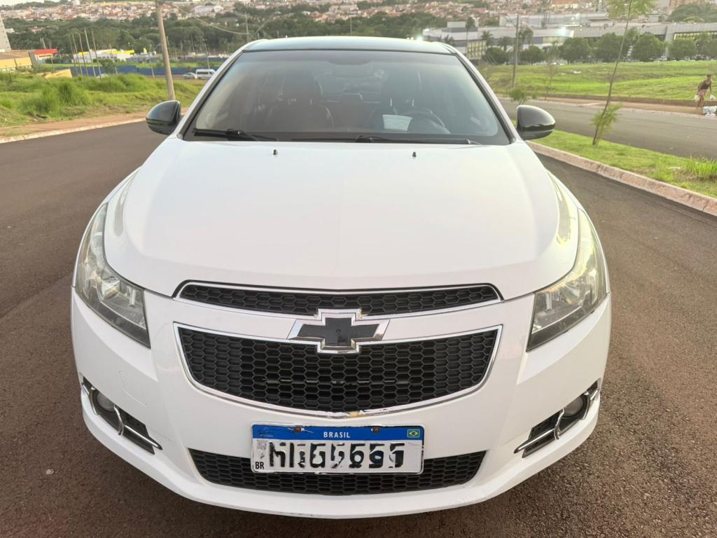 CHEVROLET Cruze Hatch - Foto