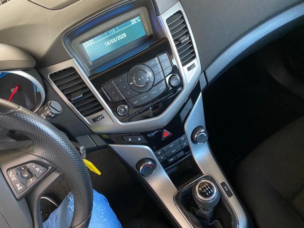 CHEVROLET Cruze Hatch - Foto