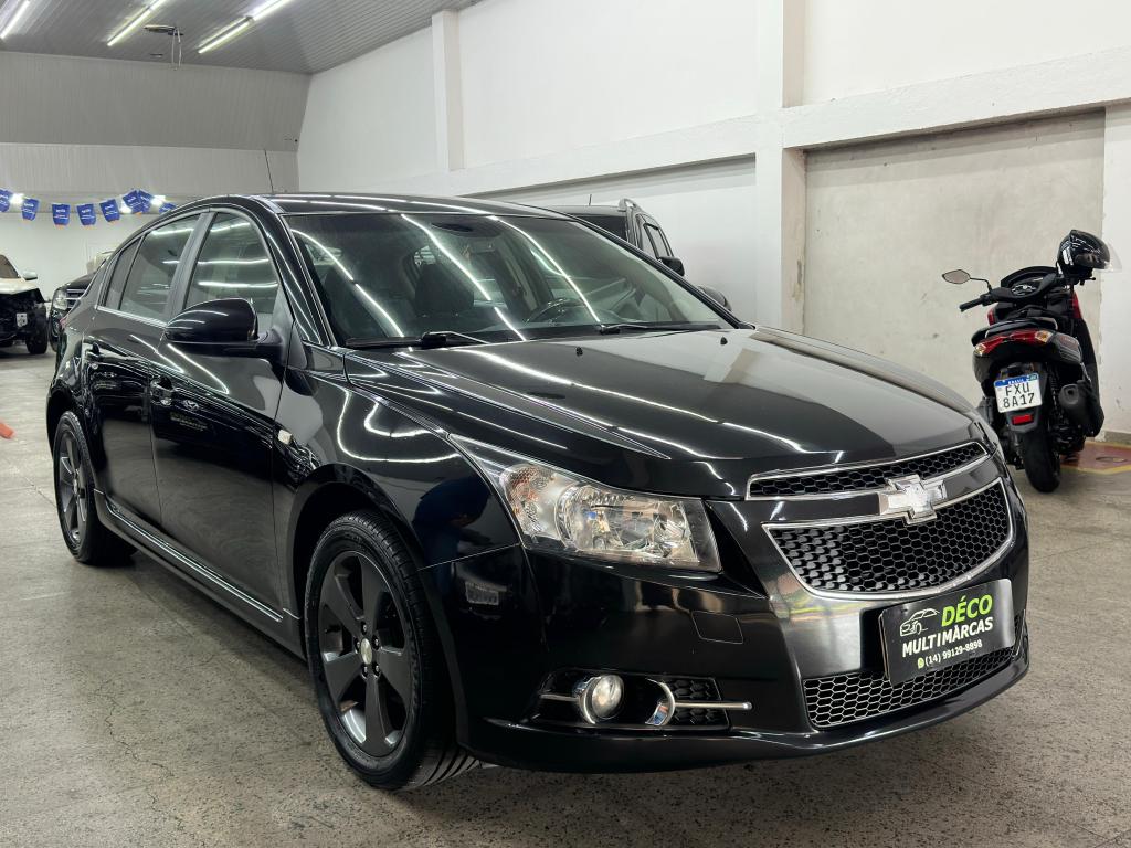 CHEVROLET Cruze Hatch - Foto