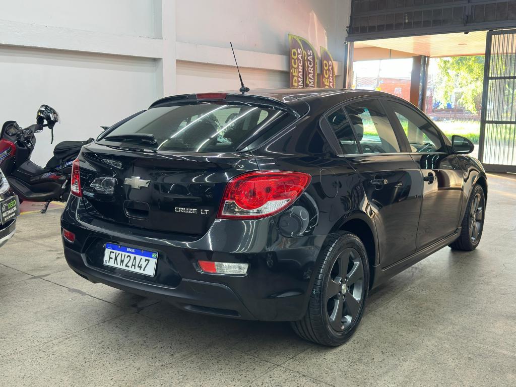 CHEVROLET Cruze Hatch - Foto