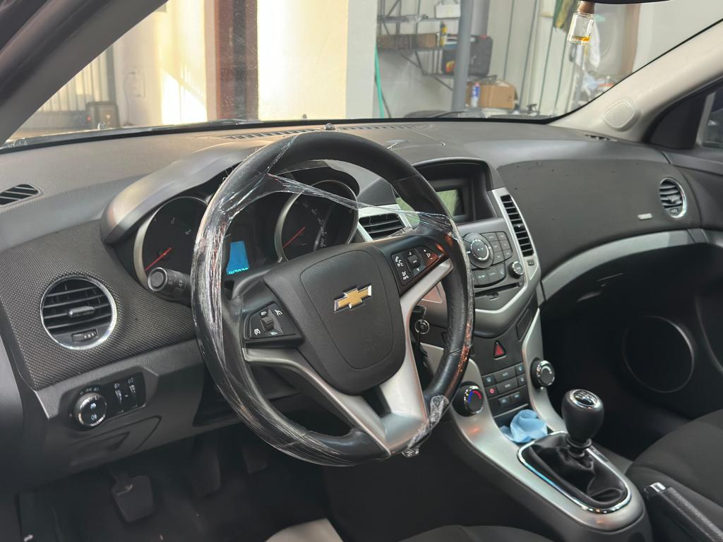 CHEVROLET Cruze Hatch - Foto