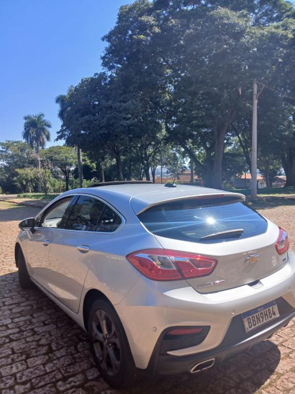 CHEVROLET Cruze Hatch - Foto