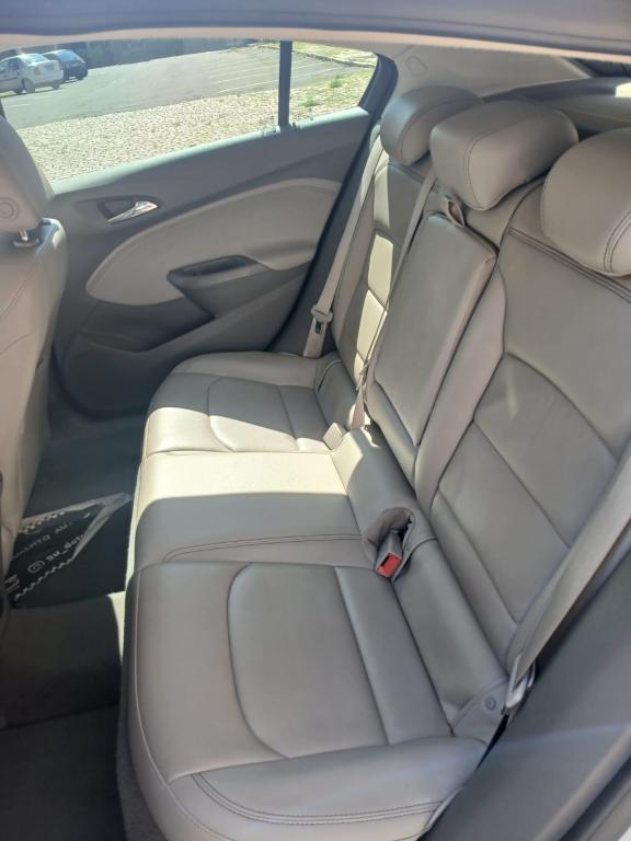 CHEVROLET Cruze Hatch - Foto