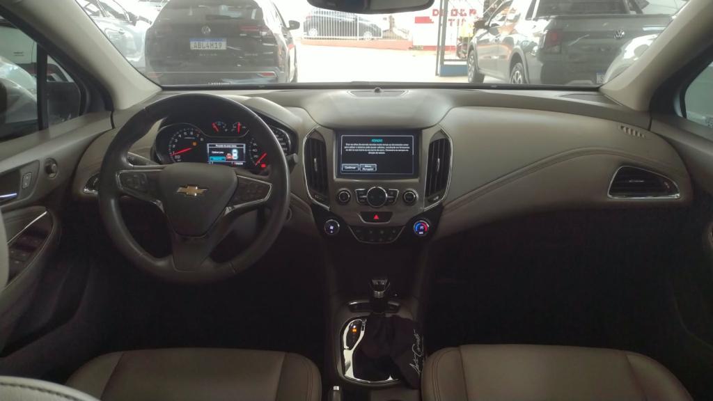 CHEVROLET Cruze Hatch - Foto