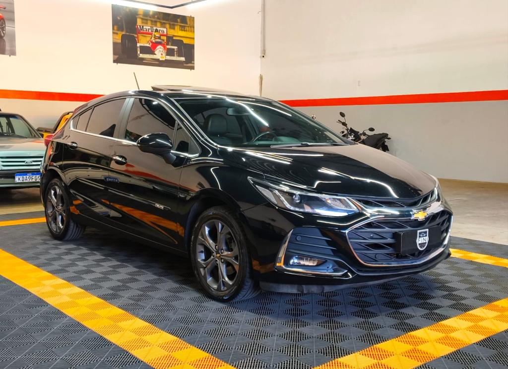 CHEVROLET Cruze Hatch - Foto