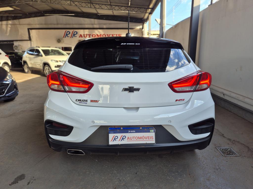 CHEVROLET Cruze Hatch - Foto