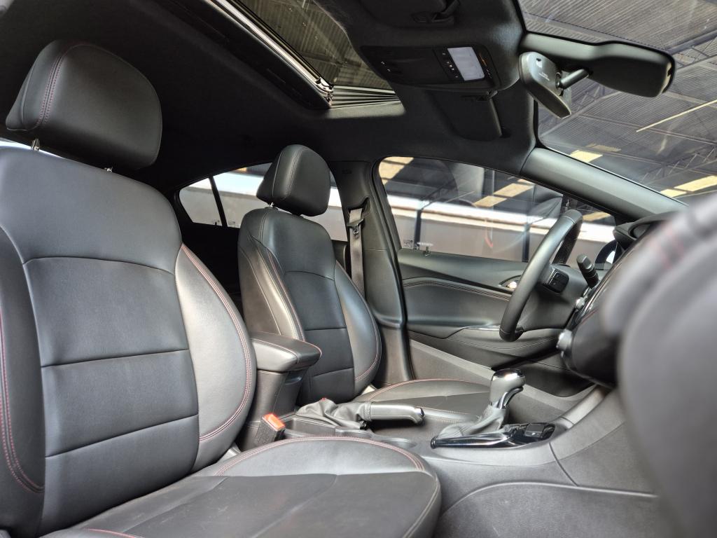 CHEVROLET Cruze Hatch - Foto