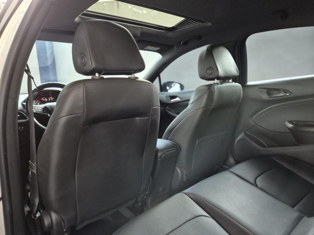 CHEVROLET Cruze Hatch - Foto