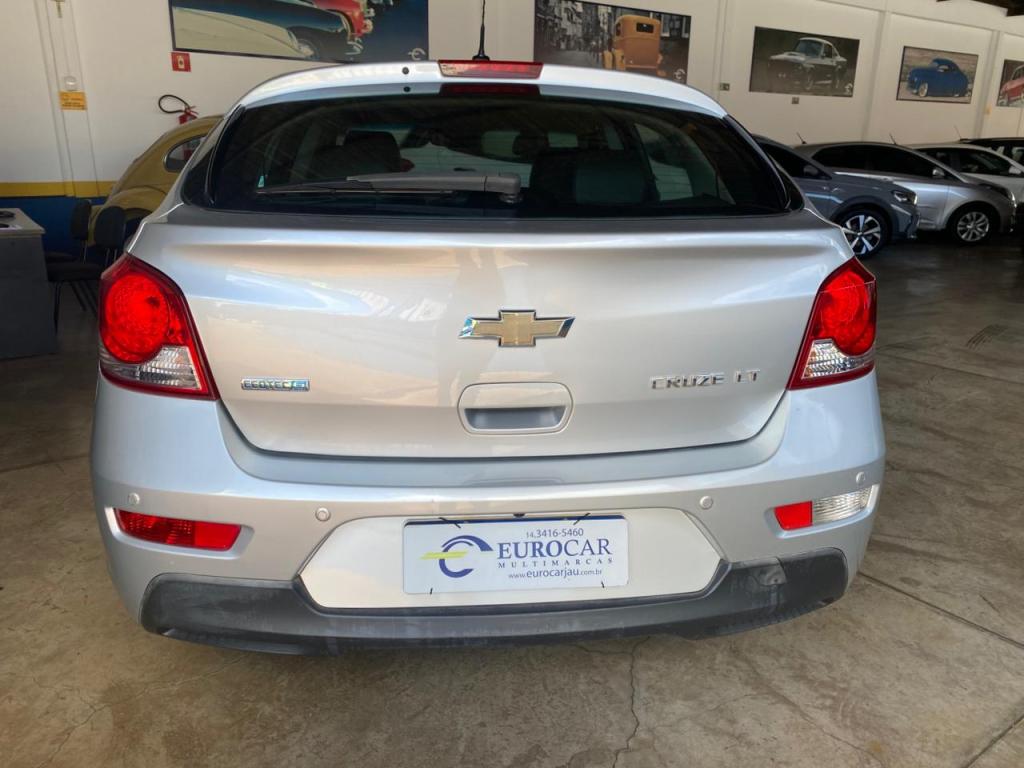 CHEVROLET Cruze Hatch - Foto