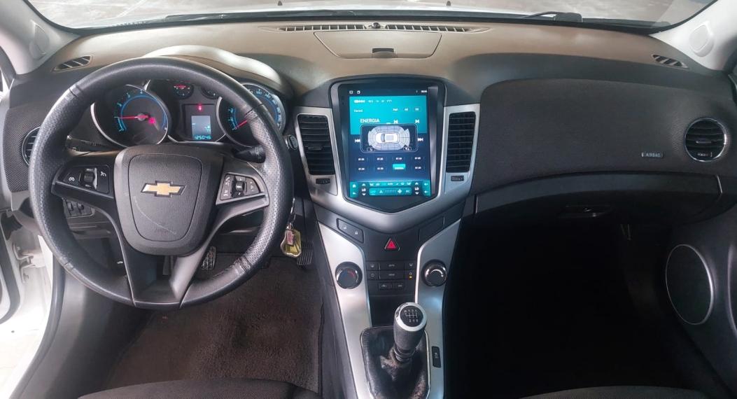 CHEVROLET Cruze Hatch - Foto