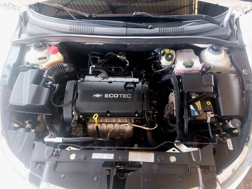 CHEVROLET Cruze Hatch - Foto